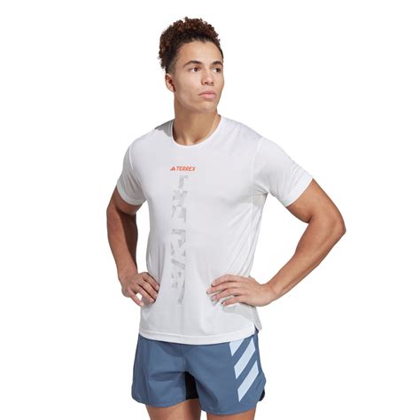 adidas laufshirt weiss|Top Laufshirts von Adidas auf SportScheck shoppen.